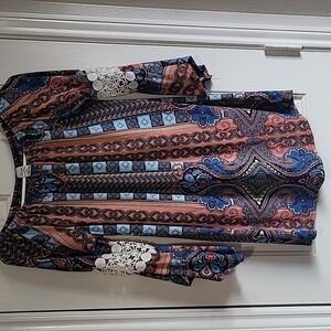 WinWin Pinwheel Sleeve Tunic  Size S-M